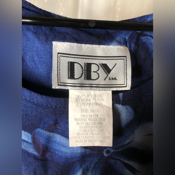 Vintage DBY Ltd. Blue Sleeveless Maxi Dress w/ a light Floral Pattern Plus Size - Picture 6 of 6